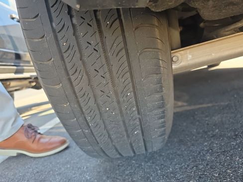 Used 2022 Ford Escape S image 3