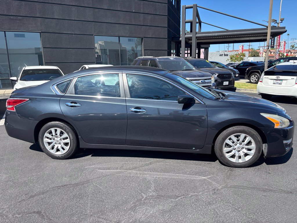 Used 2014 Nissan Altima 2.5 FWD image 3