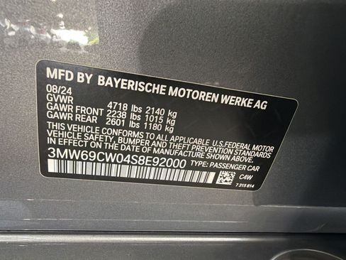 Used 2025 BMW 330i Sedan w/ M Sport Package RWD image 10
