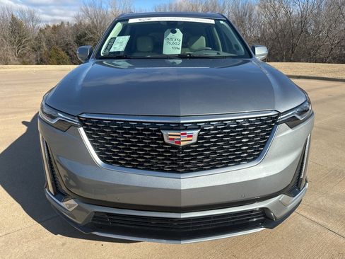 Certified 2025 Cadillac XT6 Premium Luxury w/ Technology Package image 8