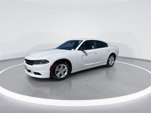 Certified 2023 Dodge Charger SXT image 4
