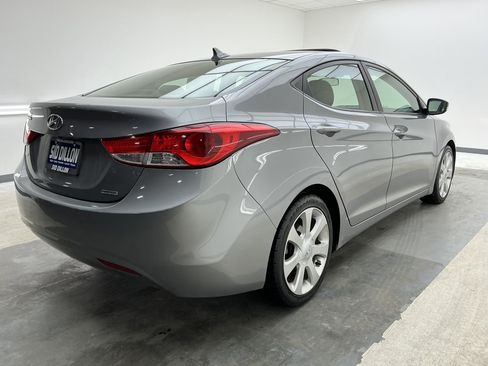 Used 2011 Hyundai Elantra Limited w/ Premium Pkg 5 image 4