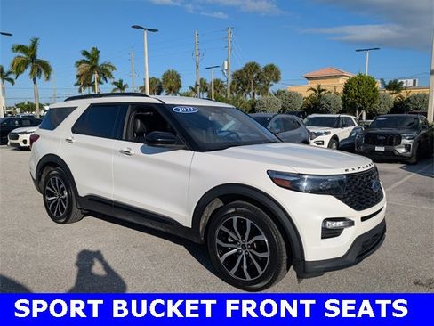 Certified 2023 Ford Explorer ST image 2