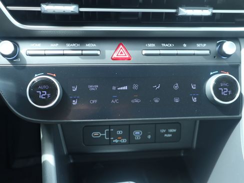 New 2026 Hyundai Sonata Limited FWD image 8