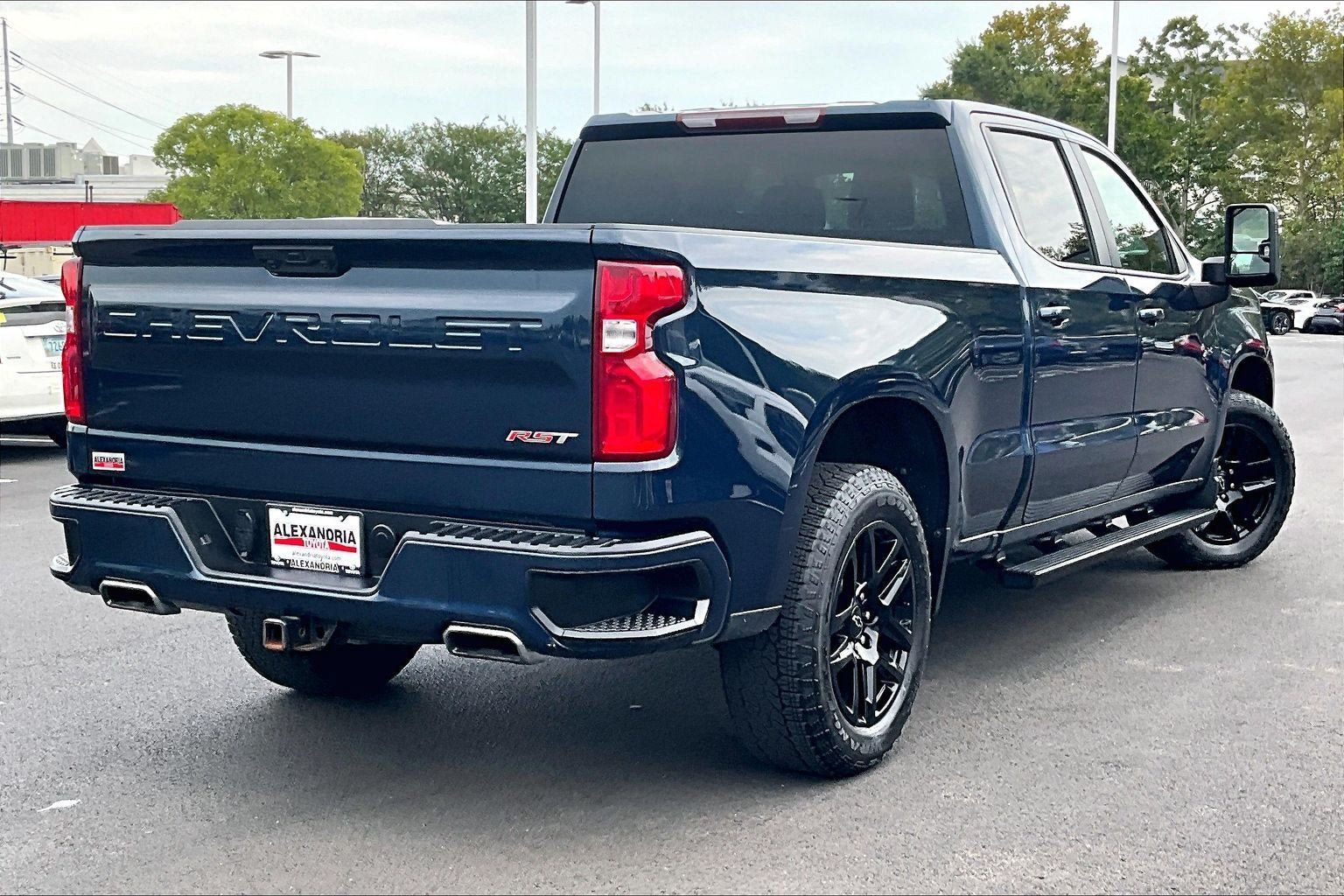 Used 2022 Chevrolet Silverado 1500 RST AWD/4WD image 11