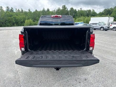 Used 2025 Chevrolet Colorado Trail Boss AWD/4WD image 6