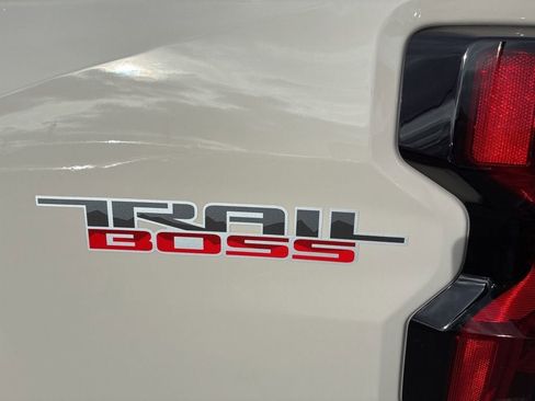 New 2026 Chevrolet Colorado Trail Boss image 24