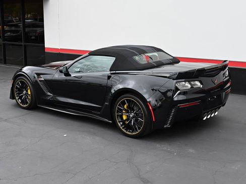 Used 2016 Chevrolet Corvette Z06 w/ C7.r Special Edition RWD image 11