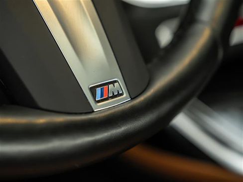 Used 2023 BMW X7 xDrive40i w/ Executive Package image 22