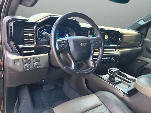 Used 2023 Chevrolet Silverado 1500 ZR2 w/ Technology Package AWD/4WD image 20