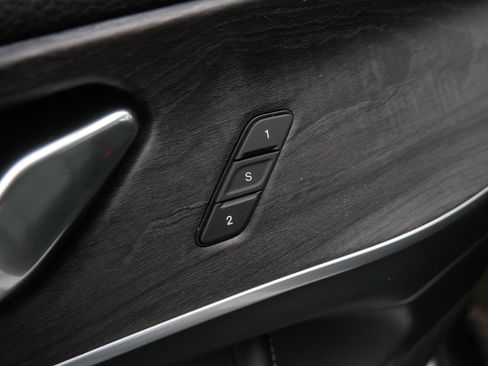 Used 2024 Jeep Grand Cherokee Limited w/ Trailer Tow Package image 22