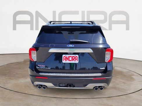 Used 2020 Ford Explorer Platinum w/ Premium Technology Package AWD/4WD image 9