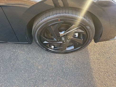 Certified 2026 Hyundai Elantra SEL Sport w/ Cargo Package image 33