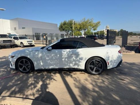Used 2024 Ford Mustang Premium RWD image 8