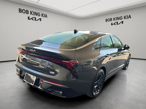 New 2026 Kia K5 LXS FWD image 5
