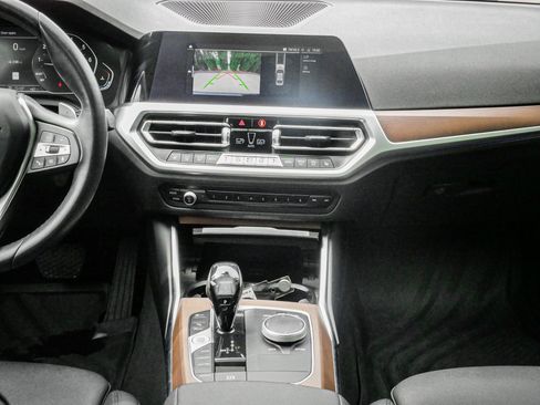 Used 2021 BMW 330i Sedan w/ Convenience Package RWD image 30