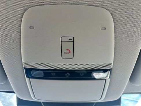 Used 2023 Nissan Ariya AWD image 20