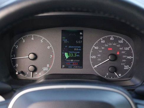 Used 2024 Toyota Corolla SE FWD image 13