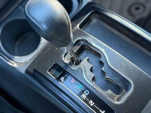 Used 2015 Toyota Tacoma 2WD Access Cab w/ Convenience Package image 33