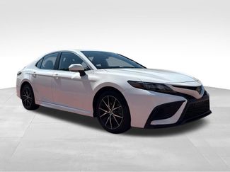 Used 2022 Toyota Camry SE FWD 360° Tour