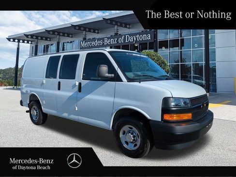 Used 2025 Chevrolet Express 2500 w/ Driver Convenience Package image 1