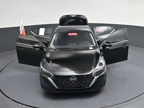 Used 2025 Nissan Sentra S image 55