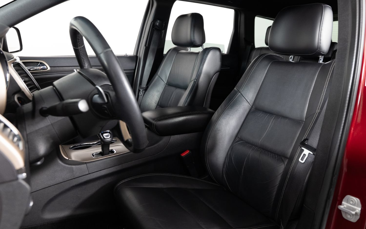 Used 2015 Jeep Grand Cherokee Limited AWD/4WD image 15