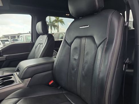 Used 2022 Ford F250 Platinum w/ FX4 Off-Road Package image 17