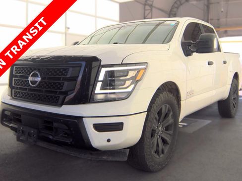 Used 2023 Nissan Titan SV w/ SV Convenience Package AWD/4WD image 1