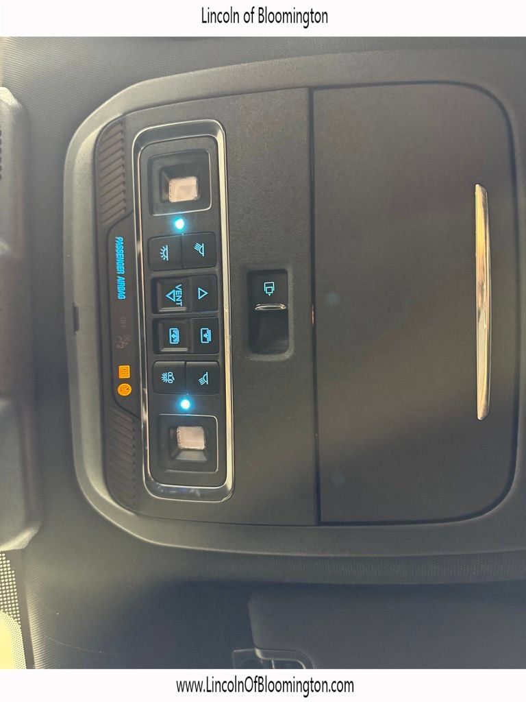 Used 2026 Ford F350 Platinum w/ Tremor Off-Road Package AWD/4WD image 28