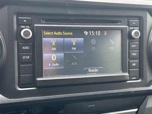 Used 2017 Toyota Tacoma SR image 28