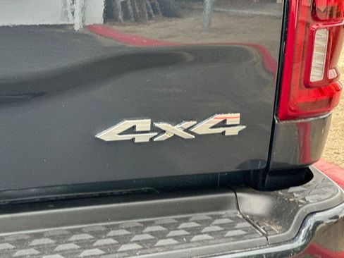 New 2026 RAM 3500 Laramie AWD/4WD image 26