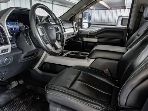 Used 2020 Ford F250 Lariat w/ Lariat Ultimate Package AWD/4WD image 14