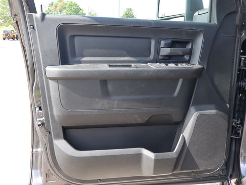 New 2025 RAM 2500 Tradesman AWD/4WD image 11