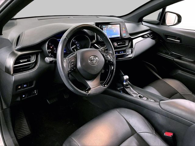 Used 2018 Toyota C-HR XLE FWD image 12