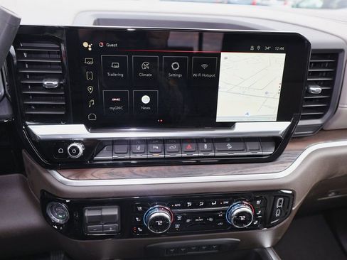 New 2026 GMC Sierra 2500 SLT w/ SLT Premium Package image 16