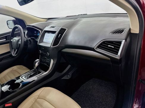 Used 2018 Ford Edge SEL w/ Equipment Group 201A FWD image 29