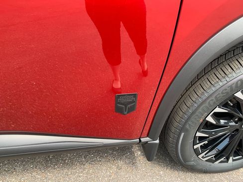 New 2026 Nissan Rogue SV FWD image 8
