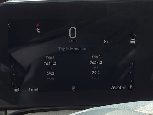 Used 2025 Buick Envista Avenir image 9