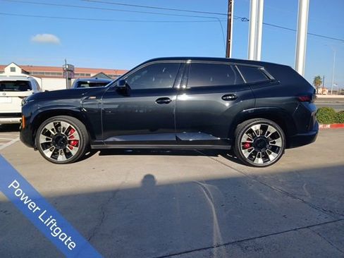 Used 2024 BMW XM image 6