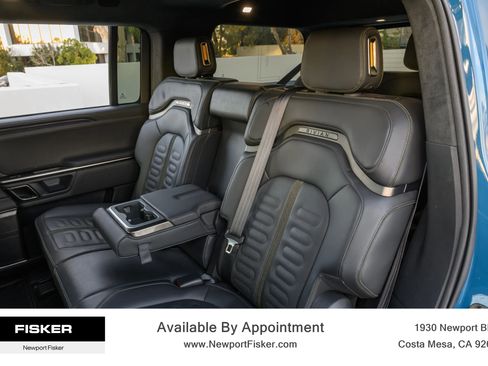 Used 2023 Rivian R1S Adventure image 19