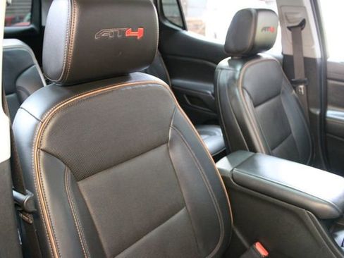 Used 2022 GMC Acadia AT4 w/ GMC Pro Grade Package AWD/4WD image 11
