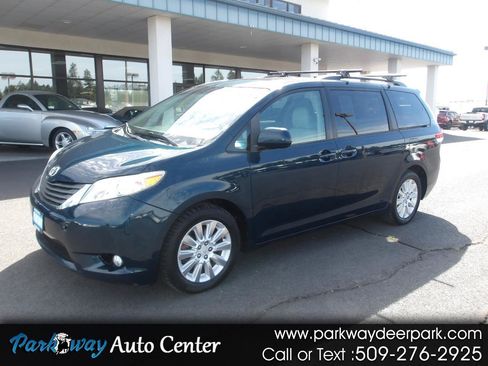 Used 2012 Toyota Sienna XLE AWD/4WD image 1