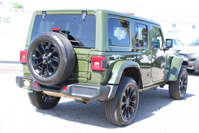 Used 2024 Jeep Wrangler Unlimited Sahara AWD/4WD image 5