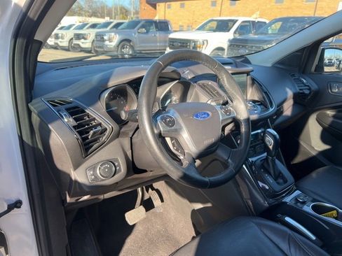 Used 2016 Ford Escape Titanium w/ Equipment Group 301A image 5