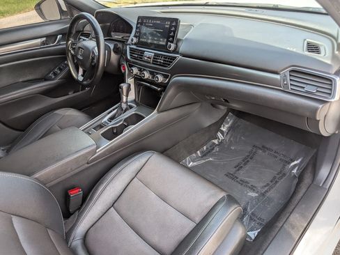 Used 2019 Honda Accord Sport image 37