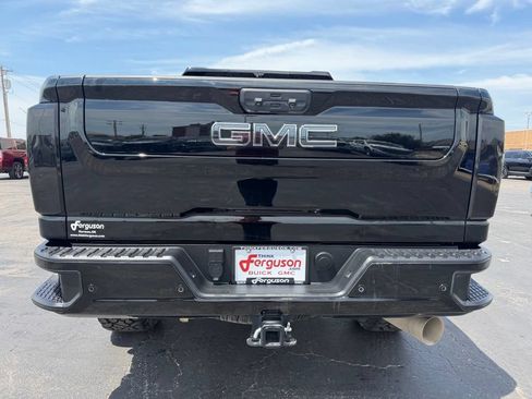 Used 2024 GMC Sierra 2500 Denali Ultimate AWD/4WD image 14