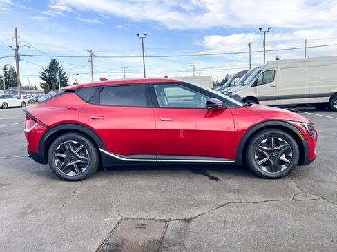 New 2025 Kia EV6 Light AWD/4WD image 7