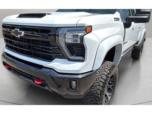 Used 2025 Chevrolet Silverado 2500 LTZ w/ Trail Boss Package AWD/4WD image 51