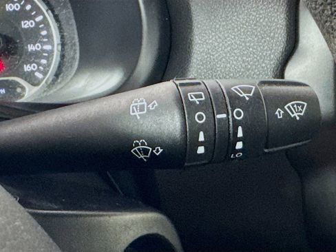 Used 2018 Jeep Renegade Sport w/ Power & Air Group image 13